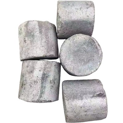 Uniporme ti kadakkelna a nabukel a coke .